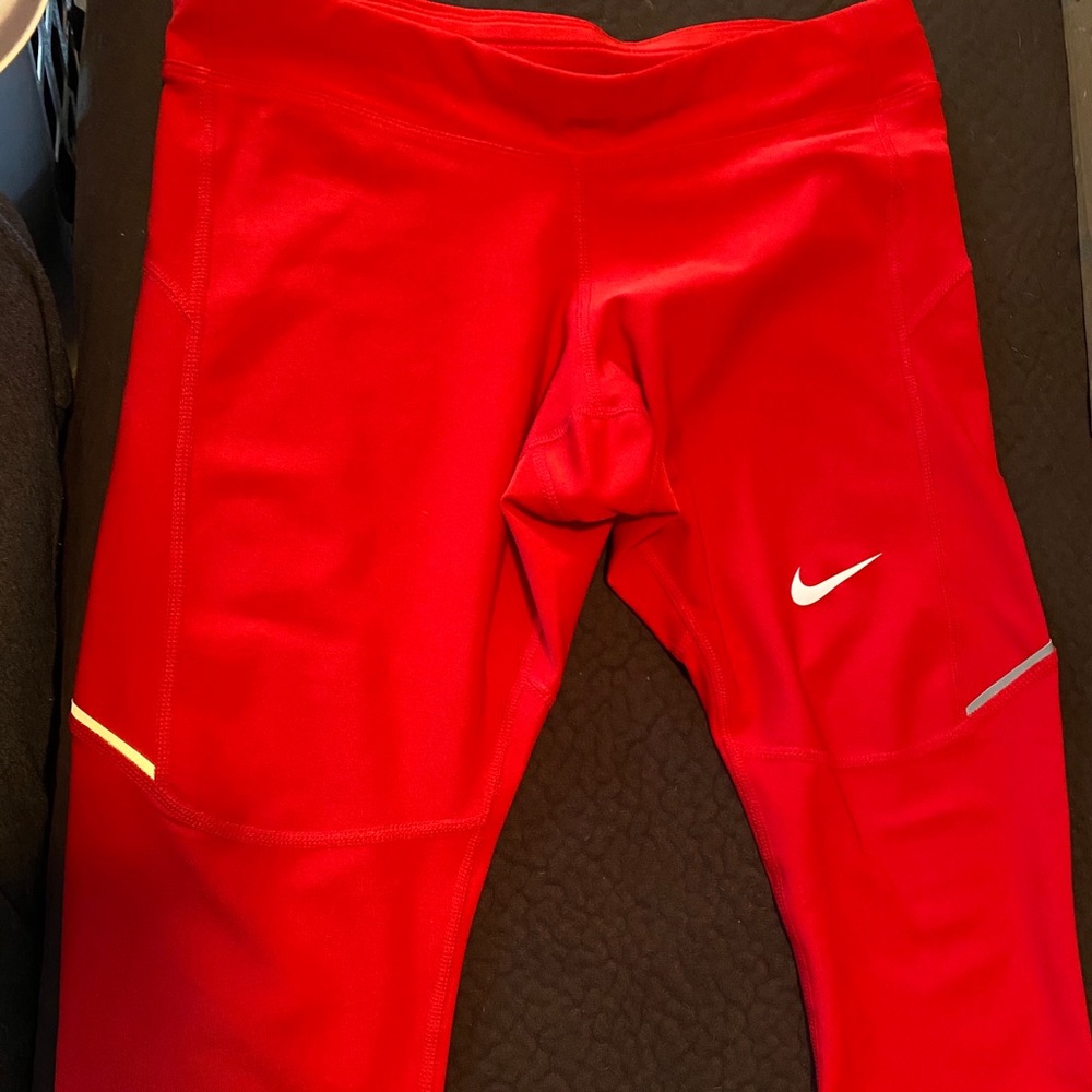 Nike Epic Crop Leggings
